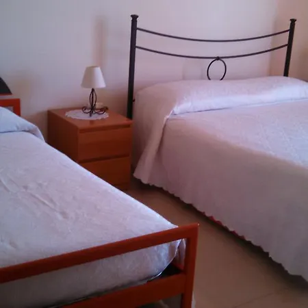 فندق مبيت وإفطار Joanne Canicattini Bagni